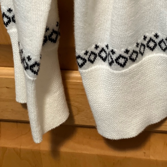 Lands end cardigan - Picture 2 of 3